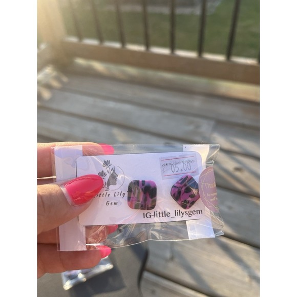 *Get the bundle for your buyer’s Christmas gifts *Stud Earrings lot 21 Pairs - Picture 13 of 16